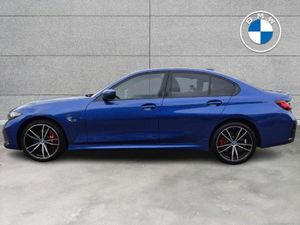 BMW 3-Series 330e M Sport Saloon - Image 4