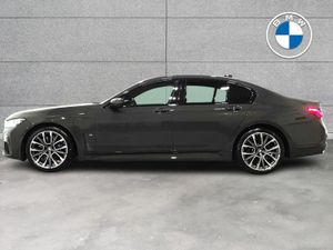 BMW 7-Series 745e M Sport Saloon - Image 4