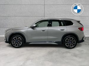 BMW iX1 xDrive30 xLine - Image 4