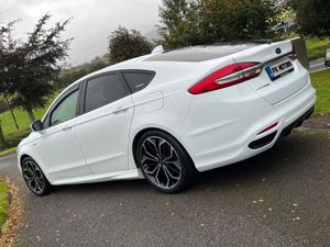 Ford Mondeo 2020 ST LINE new nct - Image 4