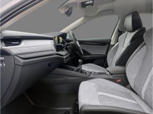 Skoda Octavia COMBI SELECTION PLUS+ 2.0 TDI 115HP- - Image 2