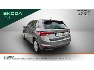 Skoda Fabia ESSENSE 1.0 MPI 80 BHP- A/C-DIGITAL DI - Image 3