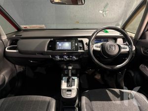 Honda Fit AUTOMATIC HYBRID 1.5 - HEATING / AC CONT - Image 4