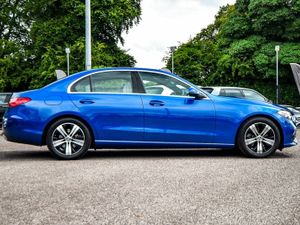 Mercedes-Benz C-Class C200 Avantgarde Auto - Image 3