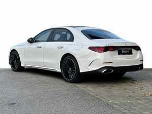 Mercedes-Benz E-Class E300de AMG Plus Premium Pack - Image 4