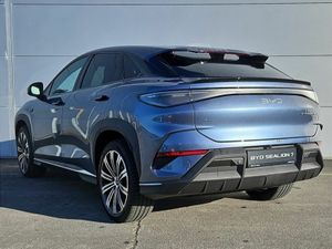 BYD SEALION 7 Design EV - Image 3