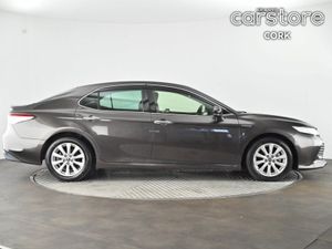 Toyota Camry 2.5 Camry Hybrid Auto - Image 2