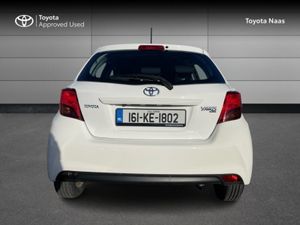 Toyota Yaris 1.0 5DR LUNA 4DR - Image 4