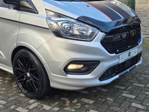 2019 FORD TRANSIT CUSTOM SPORT AUTO. - Image 3