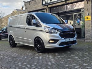 2019 FORD TRANSIT CUSTOM SPORT AUTO. - Image 2