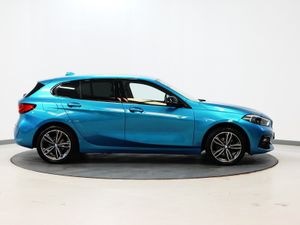 *122* 2022 BMW 1-Series 1.5d sport - Image 3