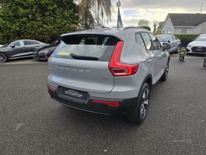 Volvo XC40 Plus - Image 4