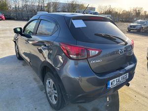 15 Mazda Demio 1.5 Diesel Auto NCT+Tax 6/26 - Image 4