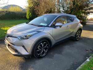 Toyota C-HR 2019 HIGH SPEC HYBRID - Image 2