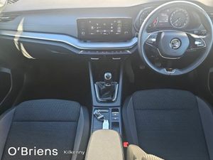 Skoda Octavia AMBITION 2.0 TDI 115 BHP 4DR *1 OWNE - Image 2