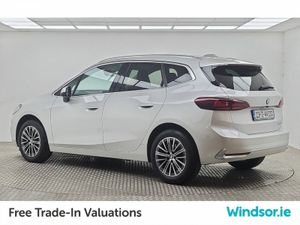 BMW 2-Series 220i Luxury Auto - Image 4