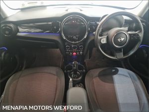 Mini Cooper Mini Cooper Auto - Image 3