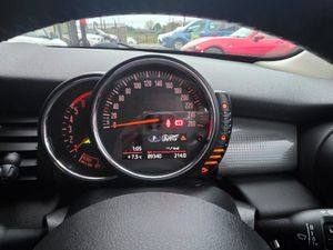 Mini Cooper 2017 Automatic - Image 2