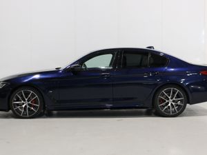 BMW 5-Series 2020 530E MSPORT M5 interior - Image 4