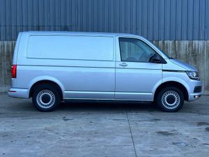 Volkswagen Transporter 2018 highline - Image 3