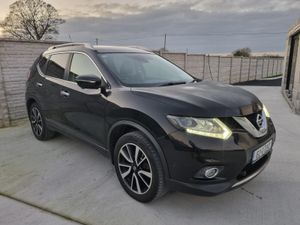 162 Nissan X-Trail 7 seater Panoramic sunroof - Image 2