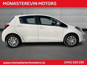 Toyota Yaris 1.0 5DR LUNA 4DR - Image 3