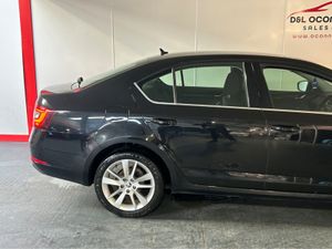 Skoda Octavia STYLE 1.6 TDI 115HP DSG 4 4DR AUTO - Image 3