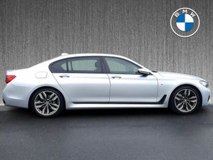 BMW 7-Series 740LD M SPORT xDrive - Image 3