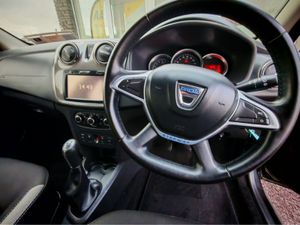 DACIA SANDERO STEPWAY SIGNATURE TCE 90 PH2 4 - Image 2