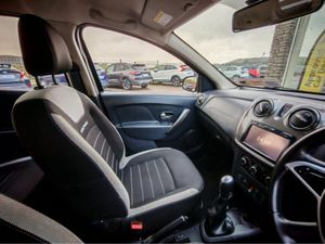 DACIA SANDERO STEPWAY SIGNATURE TCE 90 PH2 4 - Image 3
