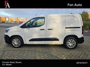Peugeot Partner 3 SEATER VAN  *€9450  NO VAT *NEW - Image 4