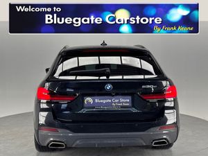 BMW 5-Series 530E M SPORT AUTO **REVERSE CAMERA**E - Image 4