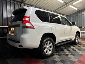 2014 142 Toyota Land Cruiser Low KMS Vat INC - Image 3