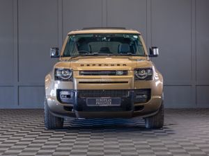 2023 Land Rover Defender 110 P400e XS Edition - Image 2