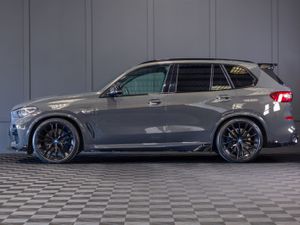 222 BMW X5 X-Drive 45e M-Sport - Image 3