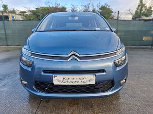 142 Citroen C4 Picasso 7 seater.Drive home - Image 4