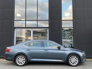 Skoda Superb 1.6 TDi Style Auto - Image 4