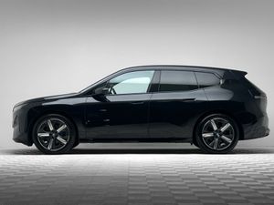 BMW iX 40 M SPORT XDRIVE *PAN ROOF* - Image 4