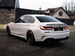 2020 BMW 320D AUTO M SPORT M PERFORMANCE *SUNROOF* - Image 4