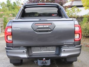252 Hilux Invincible X * Roll cover and bars inc - Image 4