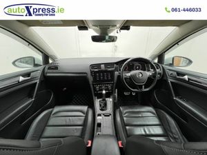 Volkswagen Golf 1.4 TSI Automatic, Reversing camer - Image 4