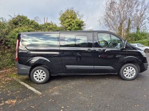 FORD TRANSIT CUSTOM /2018/2.0 DIESEL/9 SEATER/WAV - Image 4