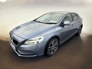 2019 Volvo V40 D3 (150hp) Momentum Automatic - Image 4