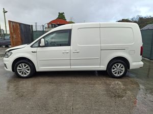 *192 Volkswagen Caddy  Highline  2.0 TDI - Image 3