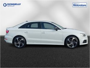 Audi A3 Diesel Saloon Black Edition - Image 4