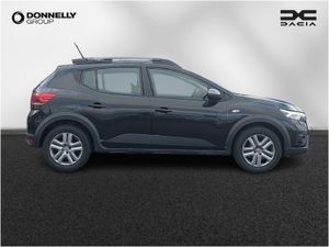 Dacia Sandero Stepway Hatchback Expression - Image 3