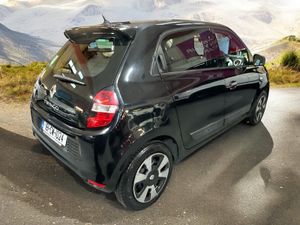 2016 Renault Twingo PLAY SCe 70 1.0 Petrol - Image 4