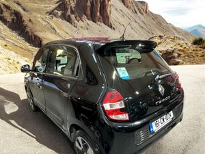 2016 Renault Twingo PLAY SCe 70 1.0 Petrol - Image 2