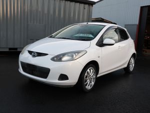 MAZDA DEMIO 2010  White - Image 3