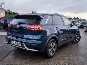172 Kia Niro Hybrid/FSH/New NCT/1yr warranty - Image 2